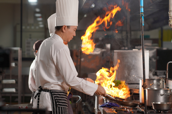 Certificate IV in Kitchen Management (Release 1)